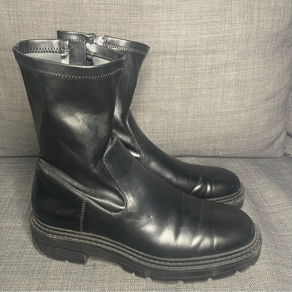 Zara Vegan Leather Booties - Picture 2 of 12